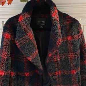 Super cute, fluffy Sherpa, polar fleece sanctuary, M, deep, red, dark navy plaid